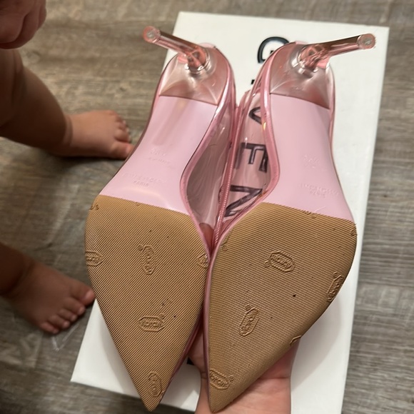 Givenchy heels only worn once - Picture 3 of 8